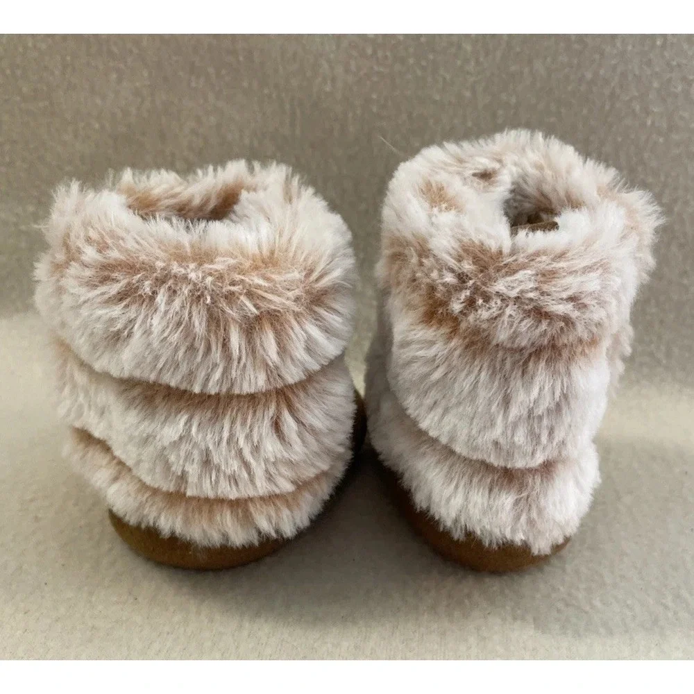 Stepping Stones Brown Baby Faux Fur Boots moccasins Faux Suede Infants 3-6 Mo